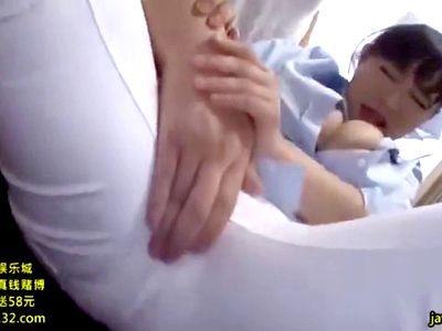 『ほら待てよ…』爆乳おっぱいのピタパン家政婦に羞恥なセクハラ痴漢！ムラムラ発情した変態男が無理やり強姦レイプしていく流れ！