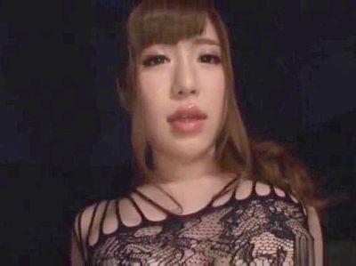 全身網タイツ姿の巨乳おっぱい美女が淫乱痴女ビッチに足コキ＆素股！デカ尻の美尻を見せながら突き上げ騎乗位＆濃厚SEX！