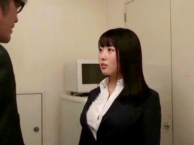 仕事がデキるお高い女上司が実はドMなお姉さんでデリヘル嬢だったとは…！目隠し拘束→孕ませ種付けSEXで日頃の鬱憤を晴らしてやる！