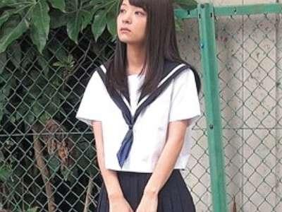【ロリッ娘スパイダー騎乗位】アイドル級のパイパン美少女がオジさんと濃厚SEX！電マでクリ責め調教＆ピストン！騎乗位中出し！