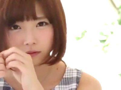 童顔ロリかわいい美少女”まなてぃ”の膣奥にザーメンをぶち込む中出し解禁企画SEX！激シコ注意報が鳴っちゃうぜ