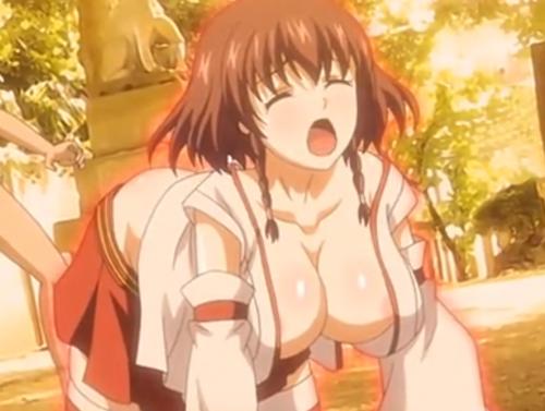 霊能力でエッチなハプニングに会っちゃう女の子