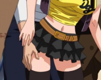 大人を甘く見ているJKを電車内で集団レイプ制裁してやる！！