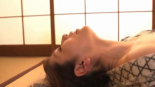 『高齢熟女』千里はいつのまにか眠ってしまい、ふと目を覚ますと目の前には勃起チ●ポをシゴく息子の姿が。驚き慌てる千里に「母さんの浴衣姿が情欲的くてつい…。実は！