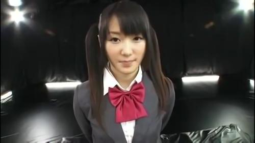 『制服』解禁作品にもかかわらず、SODに集結した大勢のザーメンファンたちの白濁ザーメンを大量ごっくん＆連続中出し！！自身でもドMと言い！
