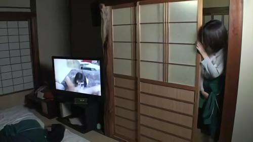 『企画』チョイスしたにも関わらず情欲的い動画で発情しちゃったのはむしろ女子の方だった！そしていつものことながら女子に利用されるだけの僕！