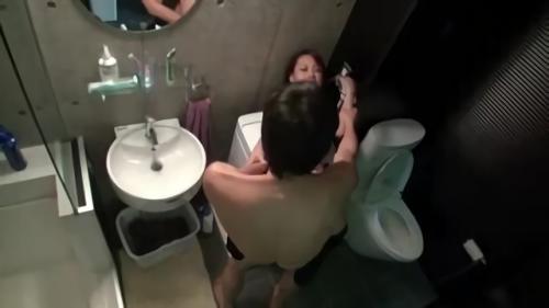 『美少女』盗撮だからこそ見られる「パコりたいだけの男」と「‘流されやすい’女の子」の真実。1人目は小柄巨乳のレンちゃん22才。仕掛けると「ス！