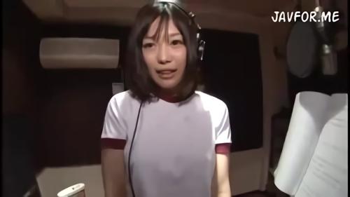 『美少女』彼女を録音スタジオで、たっぷり恥ずかしい目に遭わせて、チ●ポ漬けにしてしまう…まずは情欲的いセリフにエモーションを込める為と言！