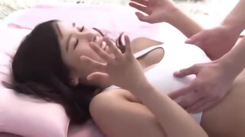 『素人』声を掛け、二人っきりにして素股マッサージをやらせたら、お互いに火がついてフレンド同士でも生挿入してしまうのかを逆！