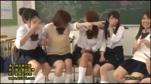 『美少女』小・中・高・大と全くモテなかった俺が教育実習先の女子校で驚異のモテ体験！通常異性がいないシチュエーションなので、男と言うだけで歓迎！