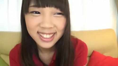 『だいしゅきホールド』謝礼ゲット！…のはずが、股間に当たるイチモツにパンティは濡れ濡れ。火照った体で生素股をしてもらうと、パワー余ってヌルッと挿入、トロトロお股にそのまま！