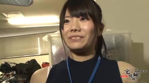 『制服』SOD女子社員史上もっとも美しい美尻の持ち主5名出演！夏のボーナスが少なかった彼女達への救済企画として、社内に隠されてい！