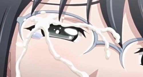 メガネをかけた巨乳美女が大量ザーメンで汚されていく！