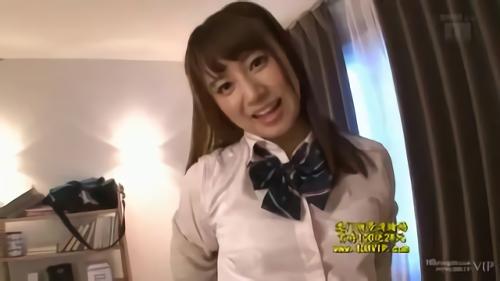 『パンチラ』「射精するところ見せてぇ♪」初川みなみはじめての妹!
