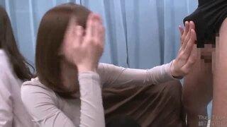 『熟女』ジレンマを抱えるアラサ―人妻達がセクシーな男性モデルとのドキドキ体験で思わず赤面…。久しぶりに感じる男性の身体に火照る団地妻達！濡！