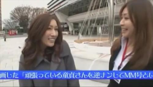 『騎乗位』Jカップの美乳とS字カーブの美尻のJULIAが頑張る童貞をガチ逆ナンパ。MM号に連れ込み童貞の硬く熱い男性器をJULIAの艶い唾液！
