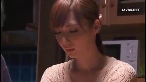 『鬼畜』夫が昇進。夫妻はお礼に上司である太田を食事に招く。しかし夫は裕子が結婚前、太田に口説かれていた事を知らずにいた。そして久々の再会。！