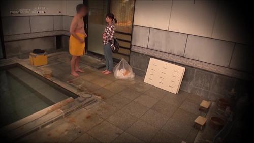 『SODクリエイト』AV録画現場で元気ハツラツに働くSODのAD女子たち。女優さんではないにも関わらず眩しいスマイルで健気に頑張る姿は現場にいるスタッ！