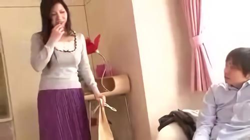 『巨乳』魔の空間…世間一般の思い込みの裏をかき巧妙な手口でターゲットに接触する！密室から逃れられない悪夢。人妻の股は力づくで開
