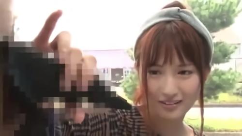 『ギャル』まけず嫌いな水戸女子に心に傷を負った草食系男子を癒してもらいました！！彼女たちはフル勃起して精子が出るまでおち○ちんのエールをしてくれました！？ナンパした！