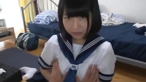 『ロリ』自分の部屋やカレの部屋、保健室など…過ぎ去った夏休みをもう一度一緒に味わいませんか？「こんな彼女が欲しかった！」そう思わ！
