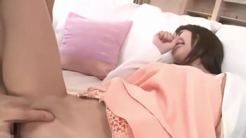 『電マ』初剃毛！桃ちゃん初パイパン！見せます！魅了します！ツルツルパイパンのイキザマ！「かな」のふさふさ剛毛を遂に剃る！感度も研！