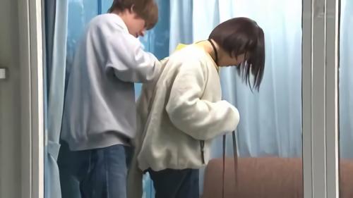 『ナンパ』好評につき第2弾！いつものことながらとは違うマジックミラー号の使用方法。中から外が見えず、外から中が見える！そんなマジッ！