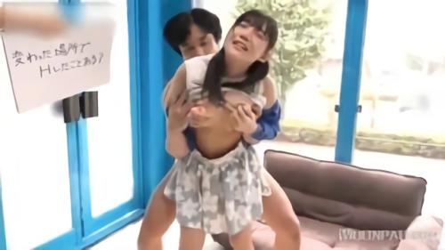 『女子大生』思わずびっくり。こんなに可愛い女の子がチャームポイントの可愛らしいアヒル口で男優チ○ポをいやらしくナメナメしてくれるなんて…一！