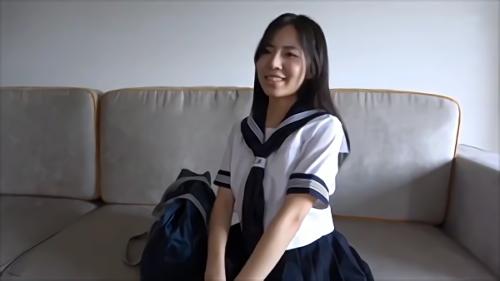 『中出し』★新人・初撮り★もろに優等生タイプの制服美少女の仁香チャン！本気の絶頂を求めて初めてのオフパコ録画に来てくれました！漂うMッ気オー！