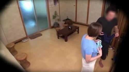 『抜ける』素股マッサージをさせたらどうなってしまうのかを、こっそり観察！2人には撮られていることが分からない様に100パーセント隠しカメ！