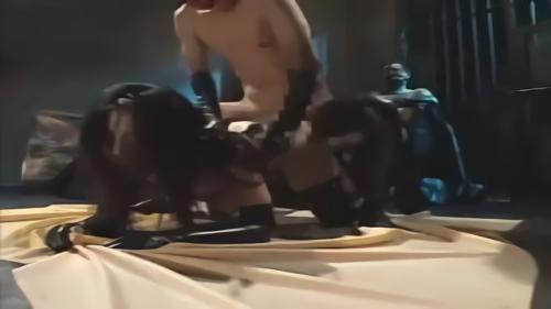 『浣腸』引き裂かれたランジェリー！晒される白い肌！檻につながれ、拒絶の裸体が拷問台に制限される。肉魔の愉悦！狂気の性戯！恥肉をな！