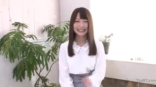 『女子大生』駆け込んじゃった…けど、便器の中にもカメラを仕込ませてもらったので、チョロチョロとかわいい放尿シーンはバッチリ収録！「だんだんお！