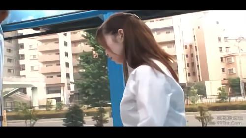 『巨乳』施術でストレス発散した彼女たちはインストラクターのデカチンさえも体験！