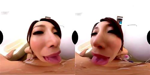 『手コキ』【業界至極級画質！】女の子が小さく見えない実際スケール！サイドバイサイドによる高画質3DVRを臨場感たっぷりバイノーラル録音で収録！