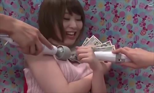 『中出し』街であま～いデート中のカップルがターゲット！お二人はお互いの‘愛の営み’に本当にハピネスしていますか！？マシンバイブで検証しちゃい！