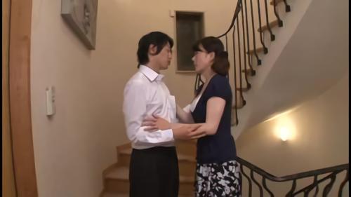 『騎乗位』四十路美熟女・松嶋友里恵＆三浦恵理子が初共演！大島家長男・義行と嫁・友里恵。次男・圭と嫁・恵理子。この二組の夫婦は大島家の主・歳三！