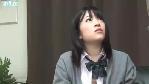 『貧乳』包茎のせいで一生彼女が出来ないと悩む兄が、貧乳コンプレックスで悩む妹をバカにすると「私の方が深刻なんだから」と猛反発！論より証拠と！