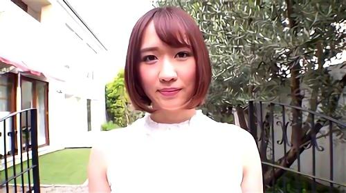 『イメージビデオ』某地区元人気アナウンサーが衝撃の着情欲的リリース！優れた知性と才能を持った色白美人が自慢のFカップバストをぎりぎりまで見せます！セ！