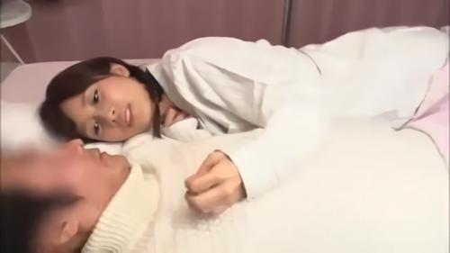 『美乳』チャレンジして頂きました！制限時間は1分！見事、潮を吹かせた方にはお礼にみなみちゃんが筆下ろしファックのお手伝いします！未ケイケンの！