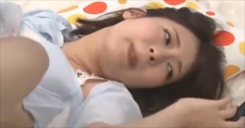 『電マ』世間から注目される花形職業の女子アナウンサー！そこで既に女子アナの内定をもらい希望に胸をふくらませながらも不安を感じている女子大生！