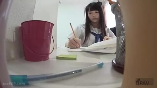 『盗撮』教え子に睡眠姦を繰り返すロリコンカテキョの猥褻動画。男は授業の度に睡眠薬を盛り、眠った女生徒の身体を貪る。身体の匂い！