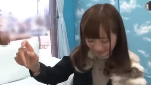 『手コキ』何度もイキそうになるセンシブルチ○ポを優しく射精ガマン！！…のはずが結果、全員気持ち良すぎて暴発！合計7発！！看！