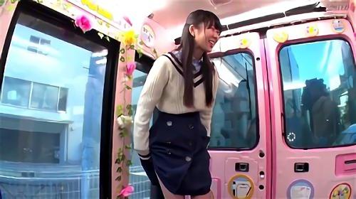 『美少女』大好評企画第2弾！10代予備校生女子をマジックミラー便に案内し集中力向上トレーニングと称して顔面騎乗クンニインタビューにチャレンジ！
