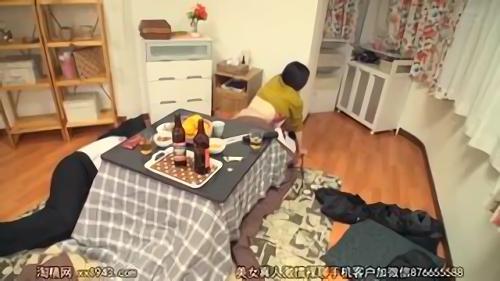 『美少女』許されない不貞アクトに溺れ行く人妻たち…背徳アクトに必要以上に疼きが止まらない恥部。管理人、義父、部下が旦那の直ぐ側でコタツの中の！