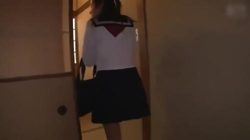 『ムチムチ』オトナ一歩手前の女子を強●開発するのってホント楽しい♪フレンドも呼んでもらって、みんなでオトナになろうぜ！中出しまでケイケンさせて！
