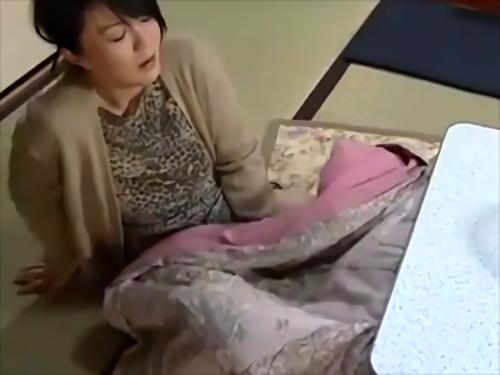 『オナニー』どんなことでもする。大胆かつ不謹慎に不倫を追求するのです！肉欲を追い求めるエッチな女たちの痴態をお見せします！。！