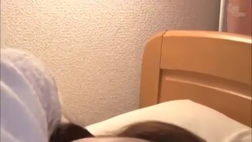 『近親相姦』みゆきは両親と弟と4人暮らし。ごく普通の家庭で育った可愛い女の子。ある日、弟と一緒にお風呂に入っていると、弟に「お姉ちゃんにはなん！
