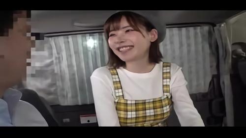 『ギャル』今回、逆ナンパにチャレンジしてもらいました！今回、逆ナンパ初チャレンジのえいみちゃん！でもその表情はどこか自信ありげ…これは期待が持てそう！？さら！