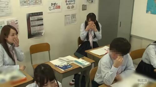 『制服』何か一つでもまわりのおバカ学校の女子より劣っているのが許せないらしく女子たちが俺のチ○ポでチンチン研究！もちろんファックもリハーサ！