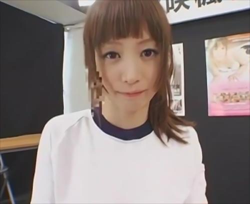 『フェラ抜き』真性M少女の楓花ちゃんが、日ごろの感謝の気持ちを込めて、ファン達に女体を使って愛と情欲的の大ご奉仕デー！全国から楓花と性器やりたい！